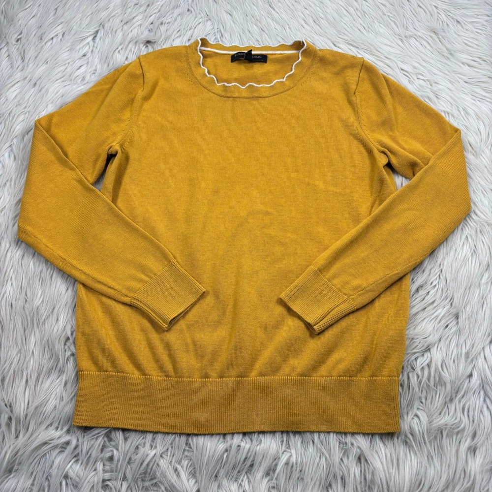 Banana Republic Women's XS Mustard Yellow Scallop Neckline Sweater Twee Preppy